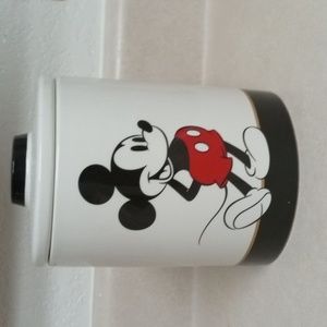 Mikey mouse jar
